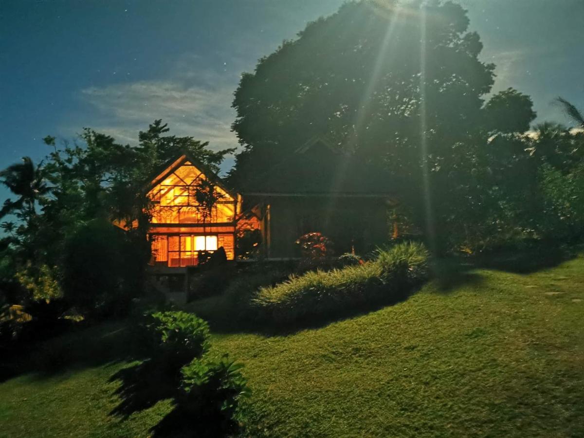 Camiguin Volcano Houses-Panoramic House Mambajao Esterno foto