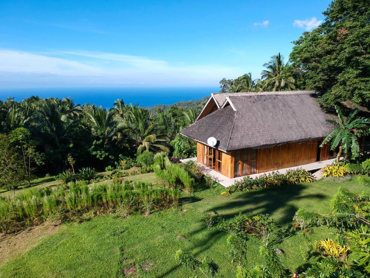 Camiguin Volcano Houses-Panoramic House Mambajao Esterno foto