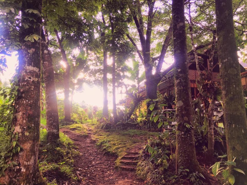 Camiguin Volcano Houses-Panoramic House Mambajao Esterno foto